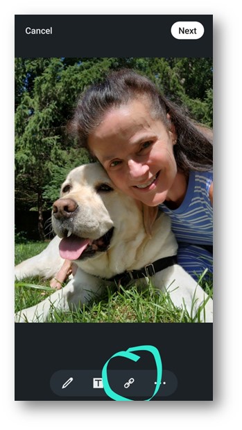 How do I add a clickable link in LinkedIn photos
