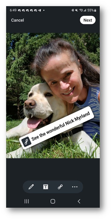 How do I add a clickable link in LinkedIn photos